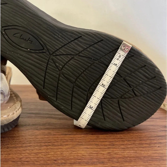 Clark Artisan Sz 9.5 Beaded Floral Metallic Platform Sandals Thongs Boho Femme - Picture 15 of 15